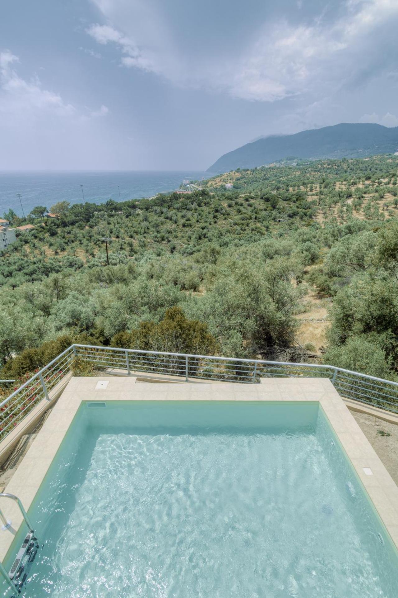 Ouzo Panoramic Houses 1, With Private Pool Plomari ภายนอก รูปภาพ